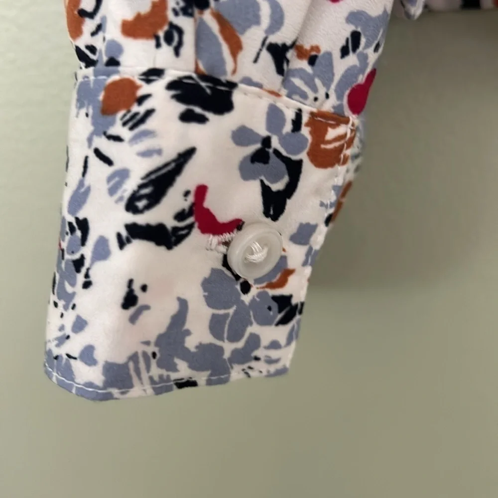 Banana Republic floral top NWT - Picture 7 of 8